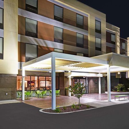Home2 Suites By Hilton Utica, Ny Kültér fotó